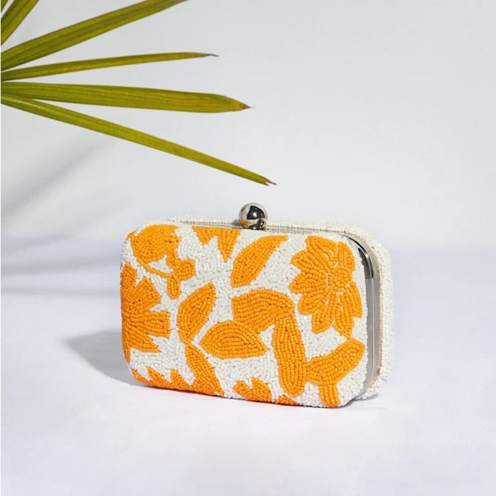 Vacay Darling White and Orange Beaded Clutch - Picture 3 of 14